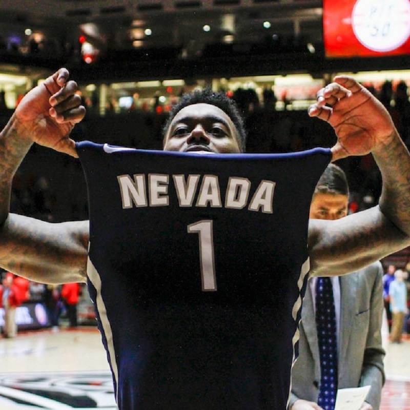 a man in nevada basketball costume