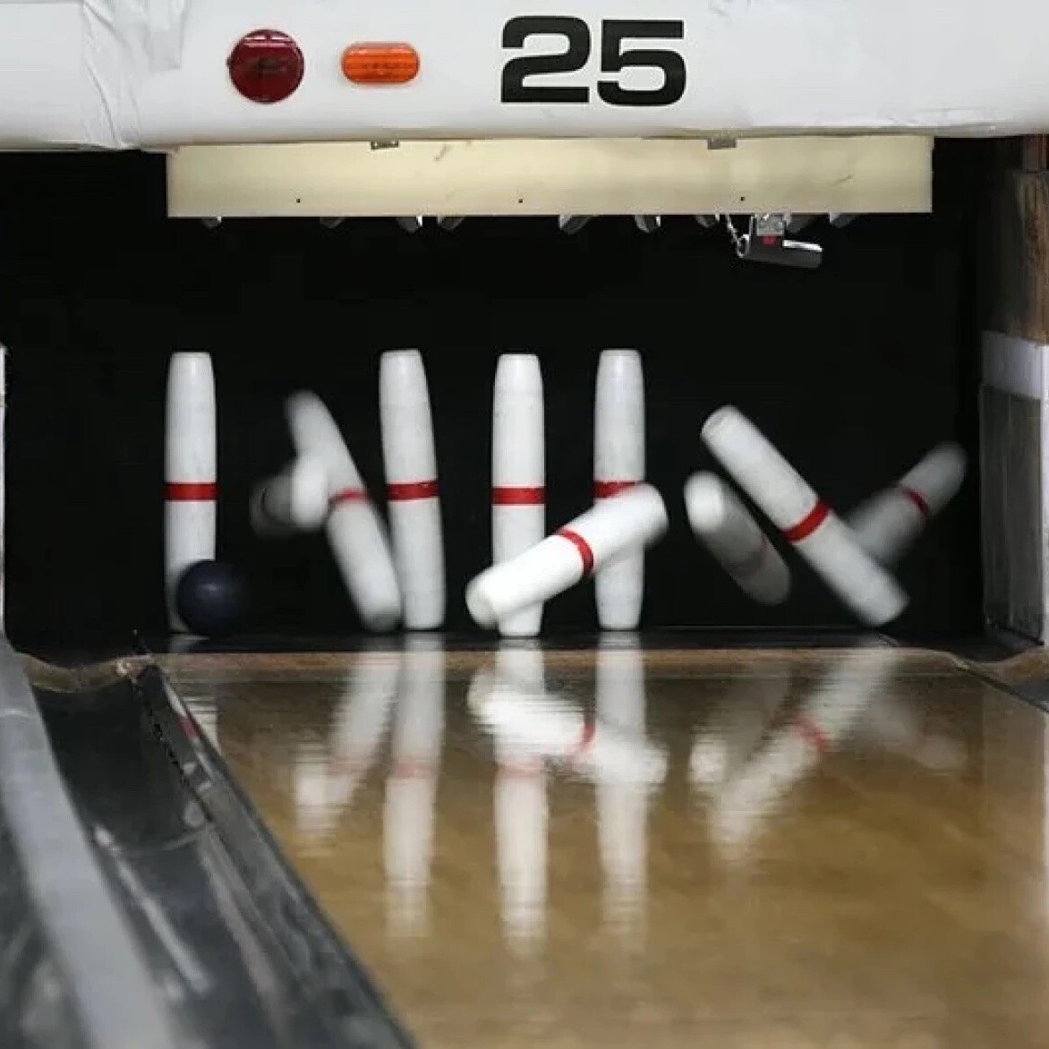 candlepin bowling