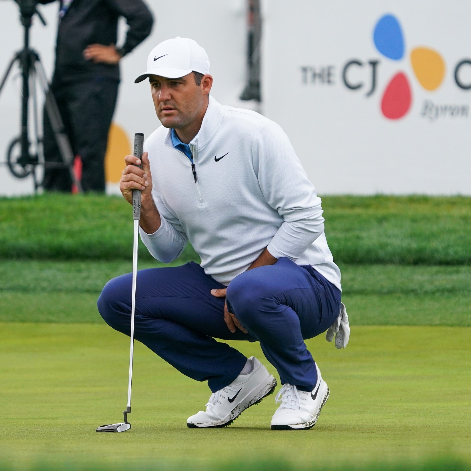 the showdown golf
