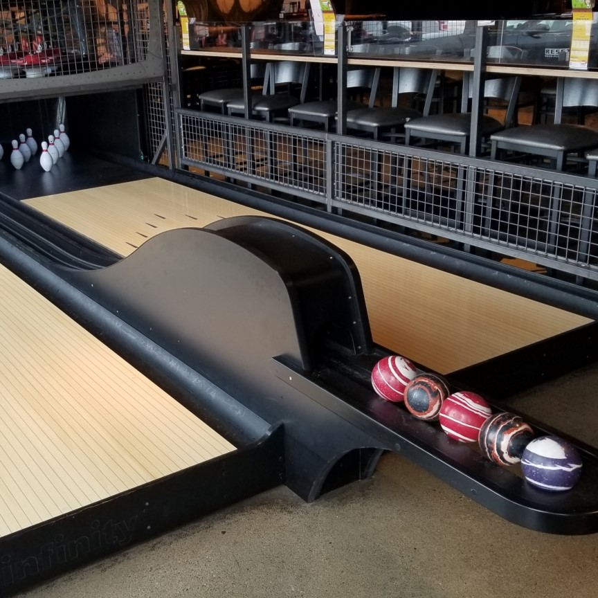 mini bowling