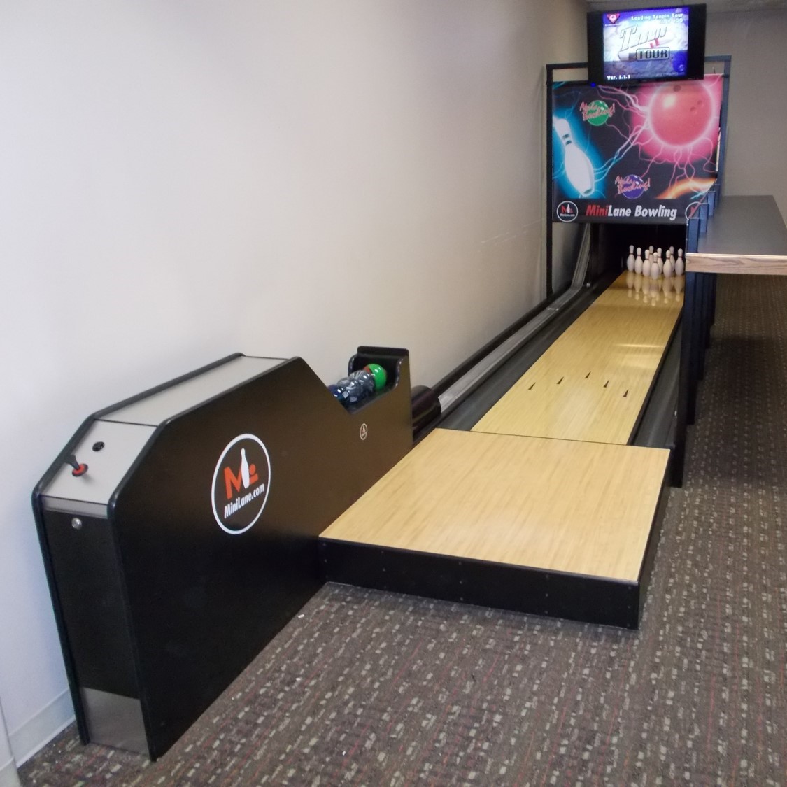 mini bowling