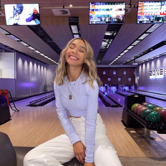 bowling outfit