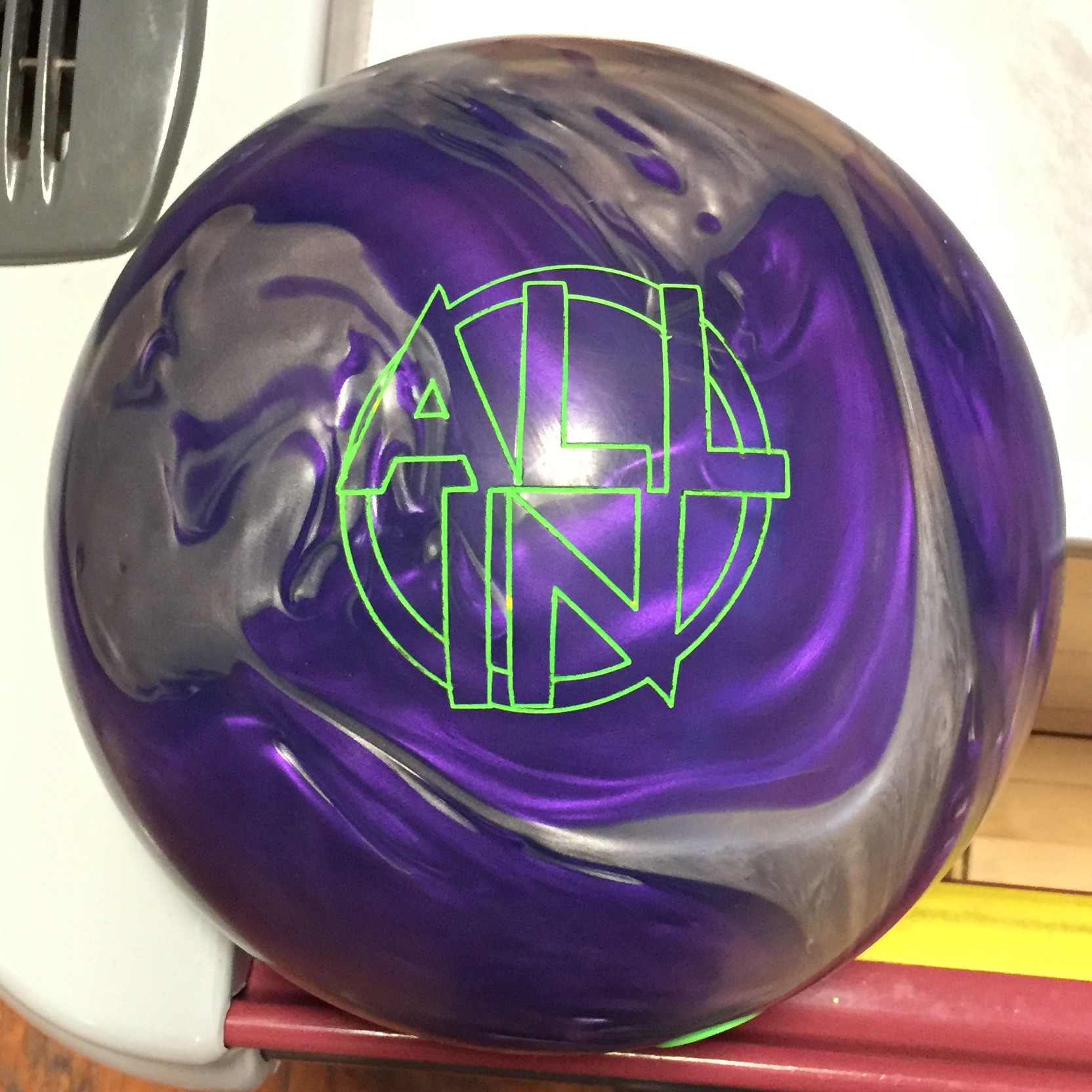 bowling ball weight