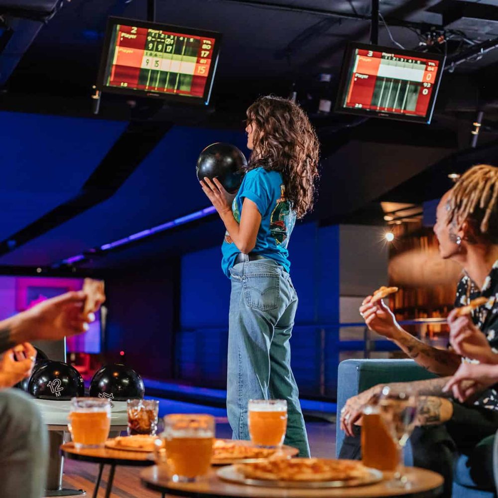 strike bowling