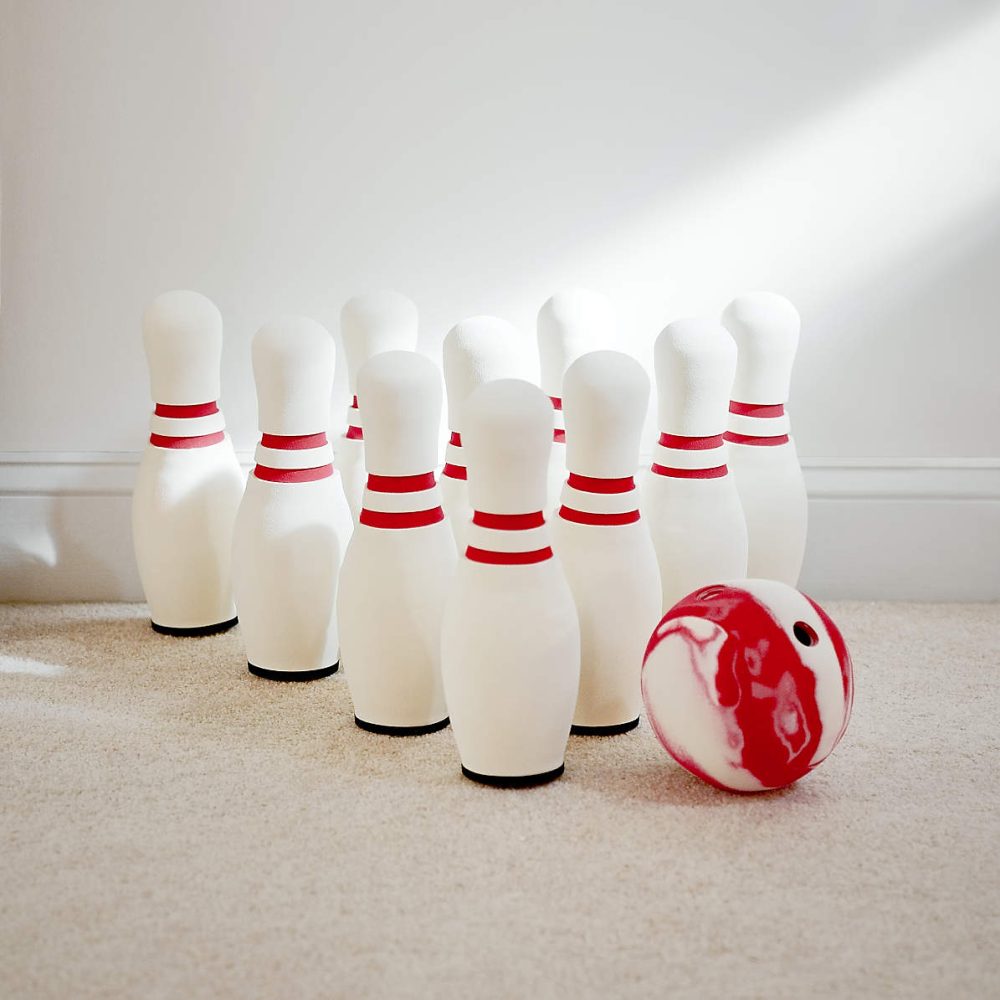 bowling pin setup