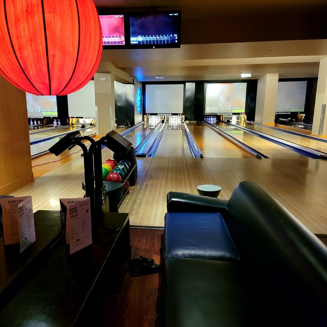 billiards and bowling