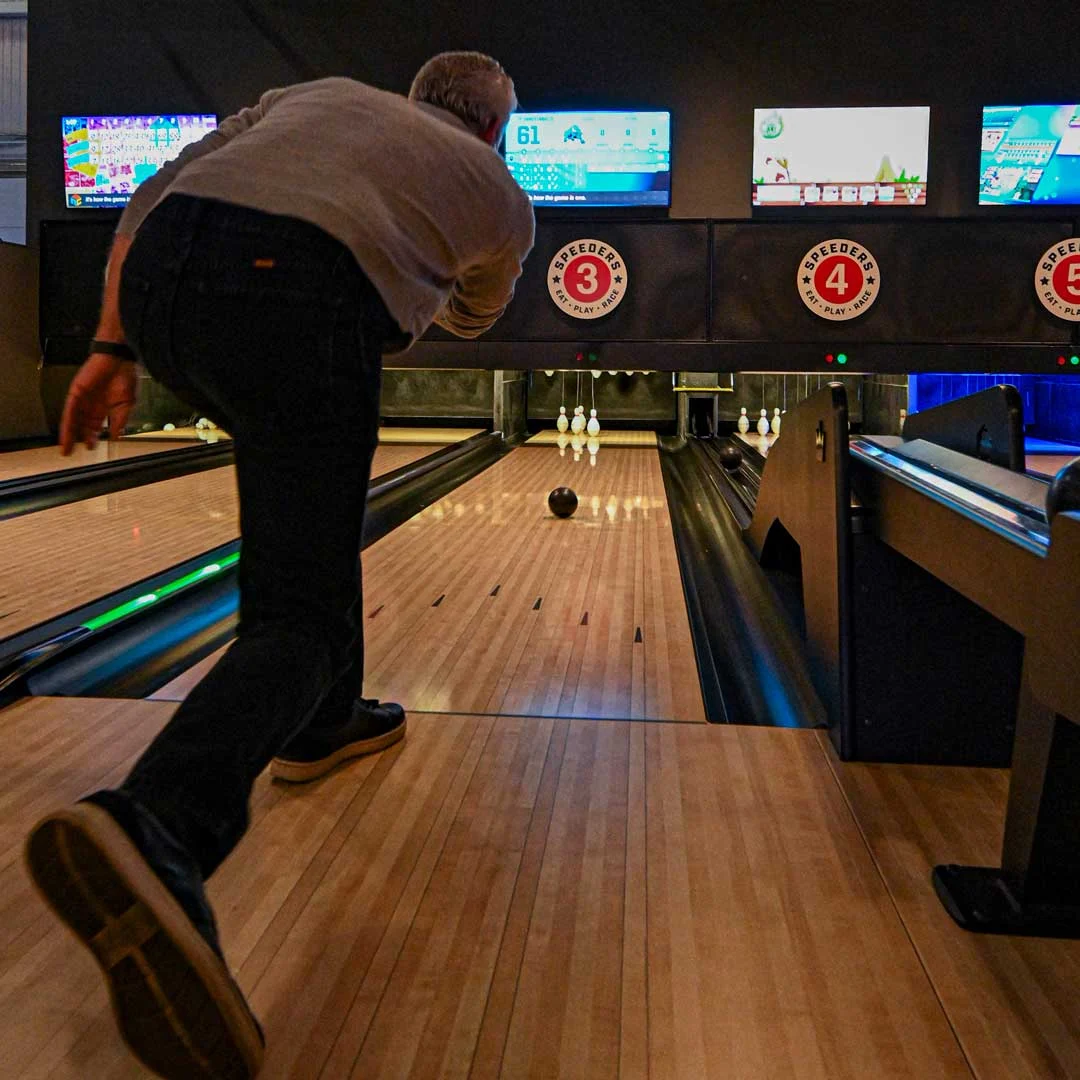duck pins bowling