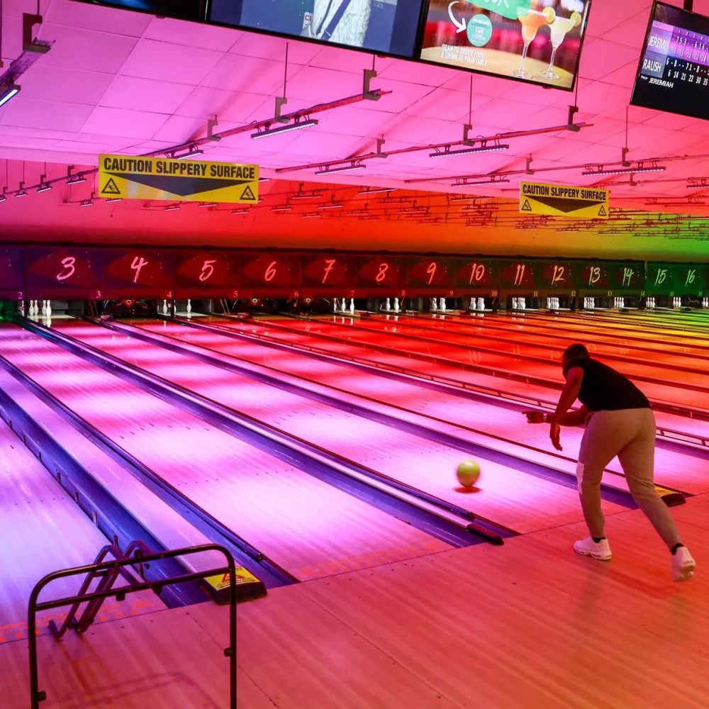tenpin bowling