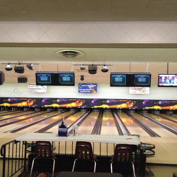 strikerz bowling