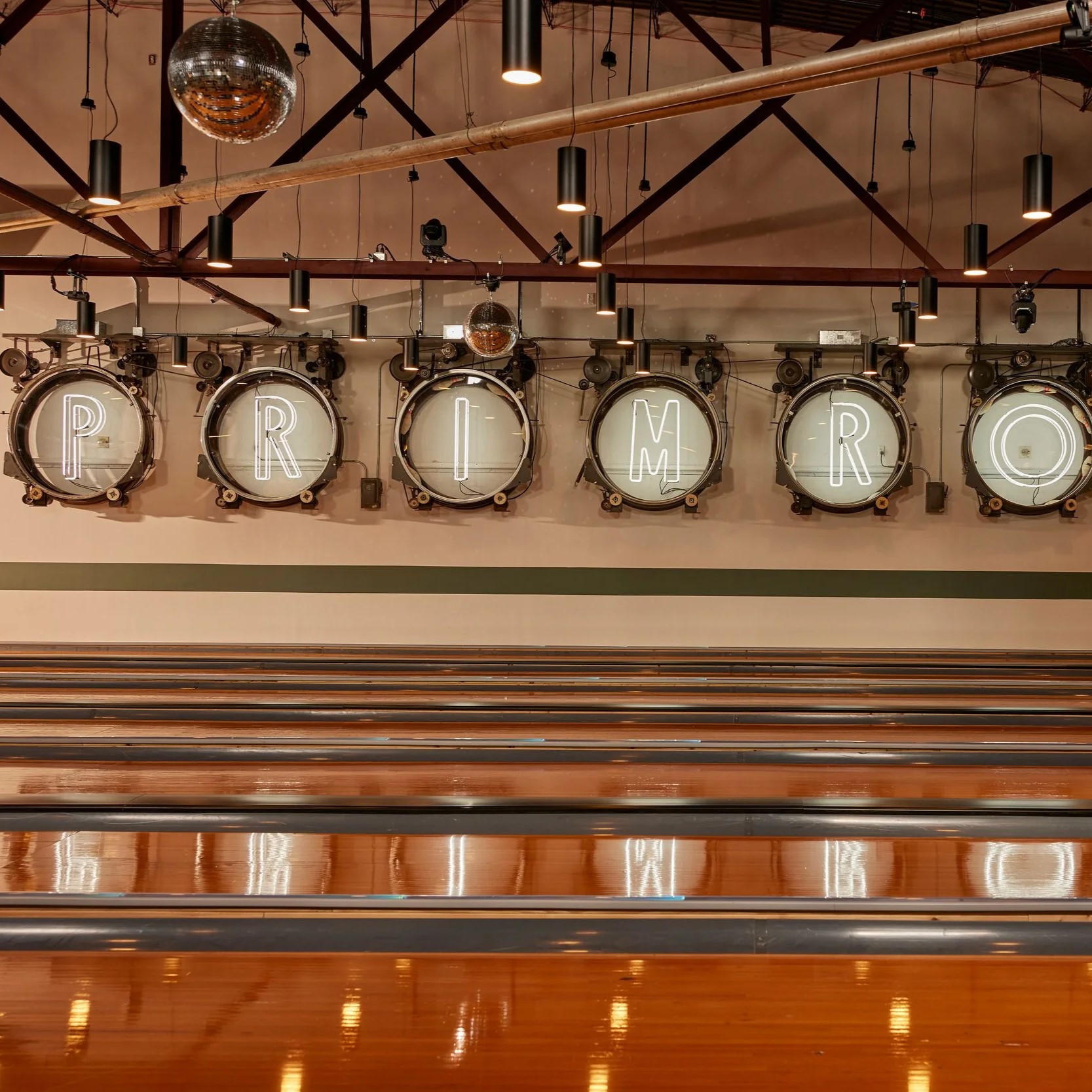 primrose bowling