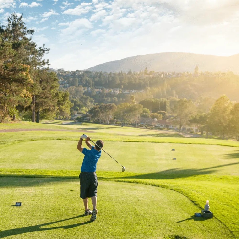 how long does 18 holes of golf take