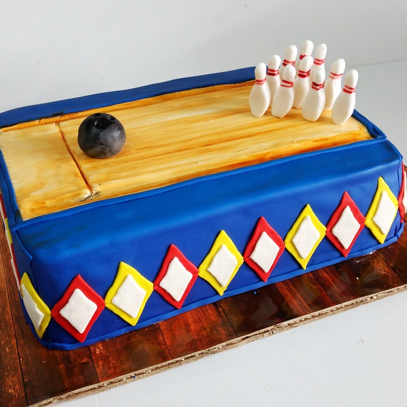 bowling cake