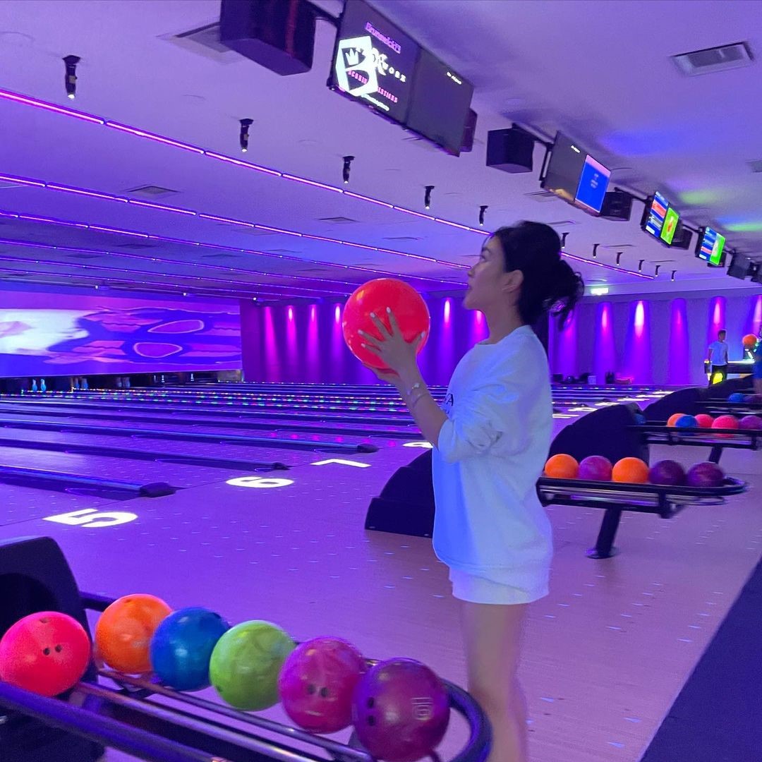 midnight bowling