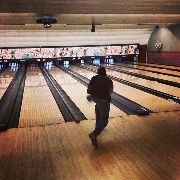 premier bowling