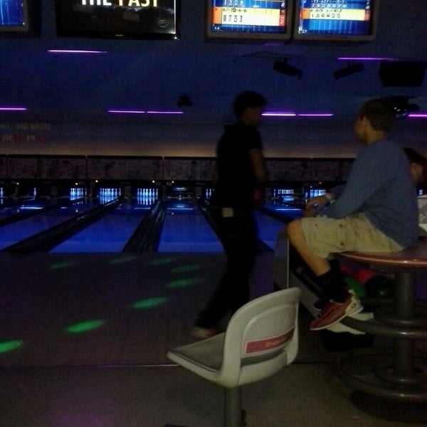 premier bowling