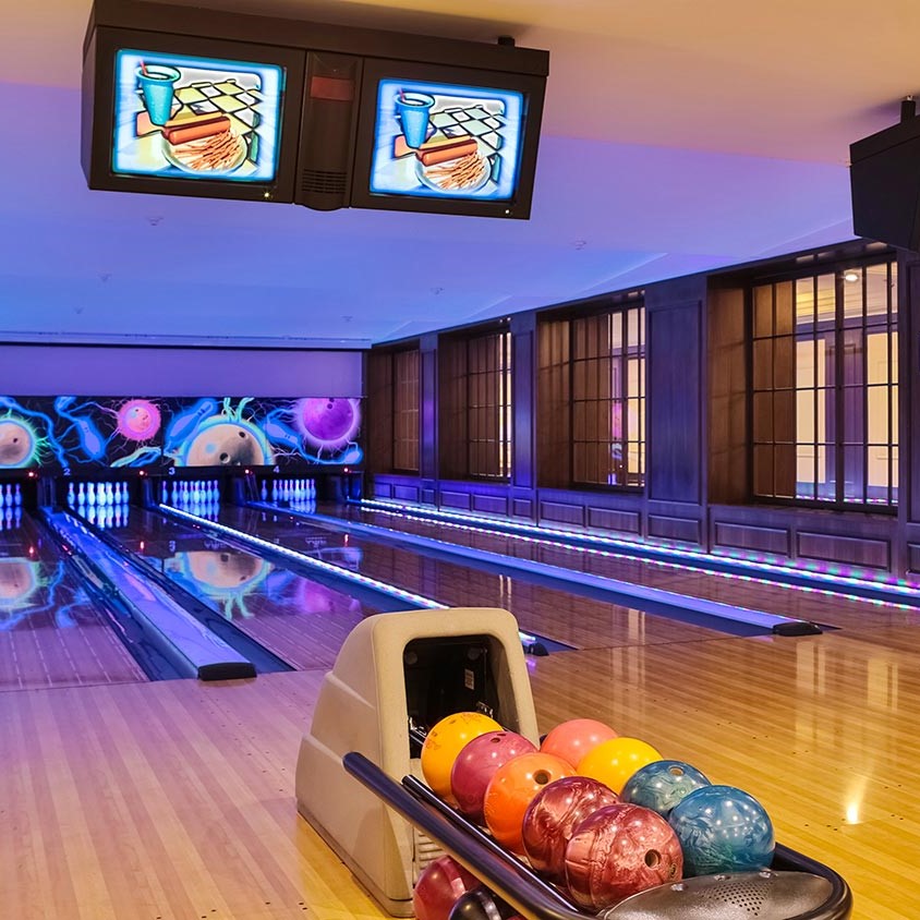 arsenal bowling