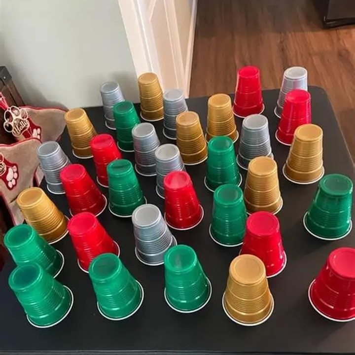 christmas cup game