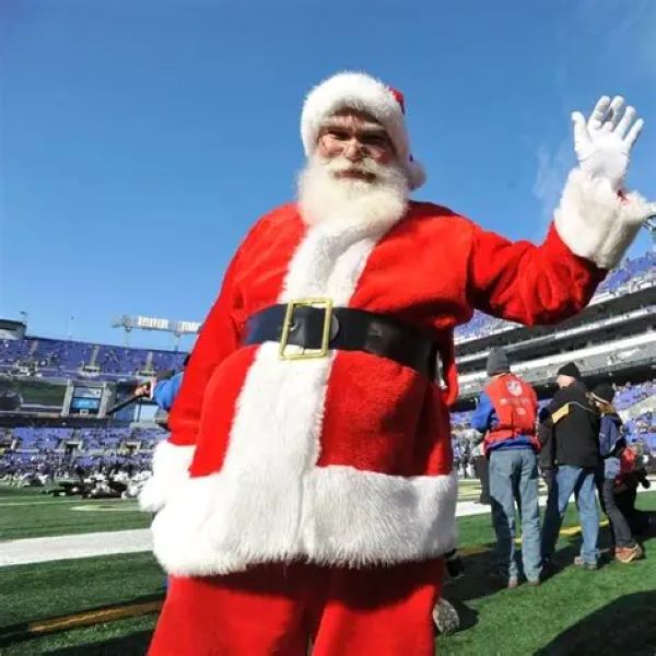 is there a football game on christmas day