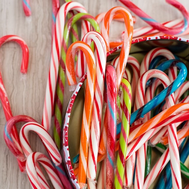 candy cane christmas game