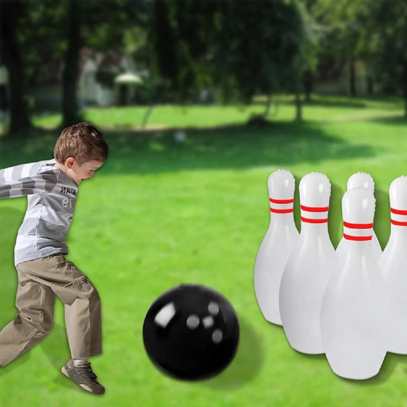outdoor bowling