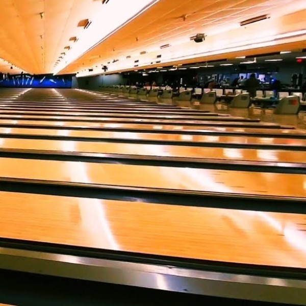strike and spare bowling