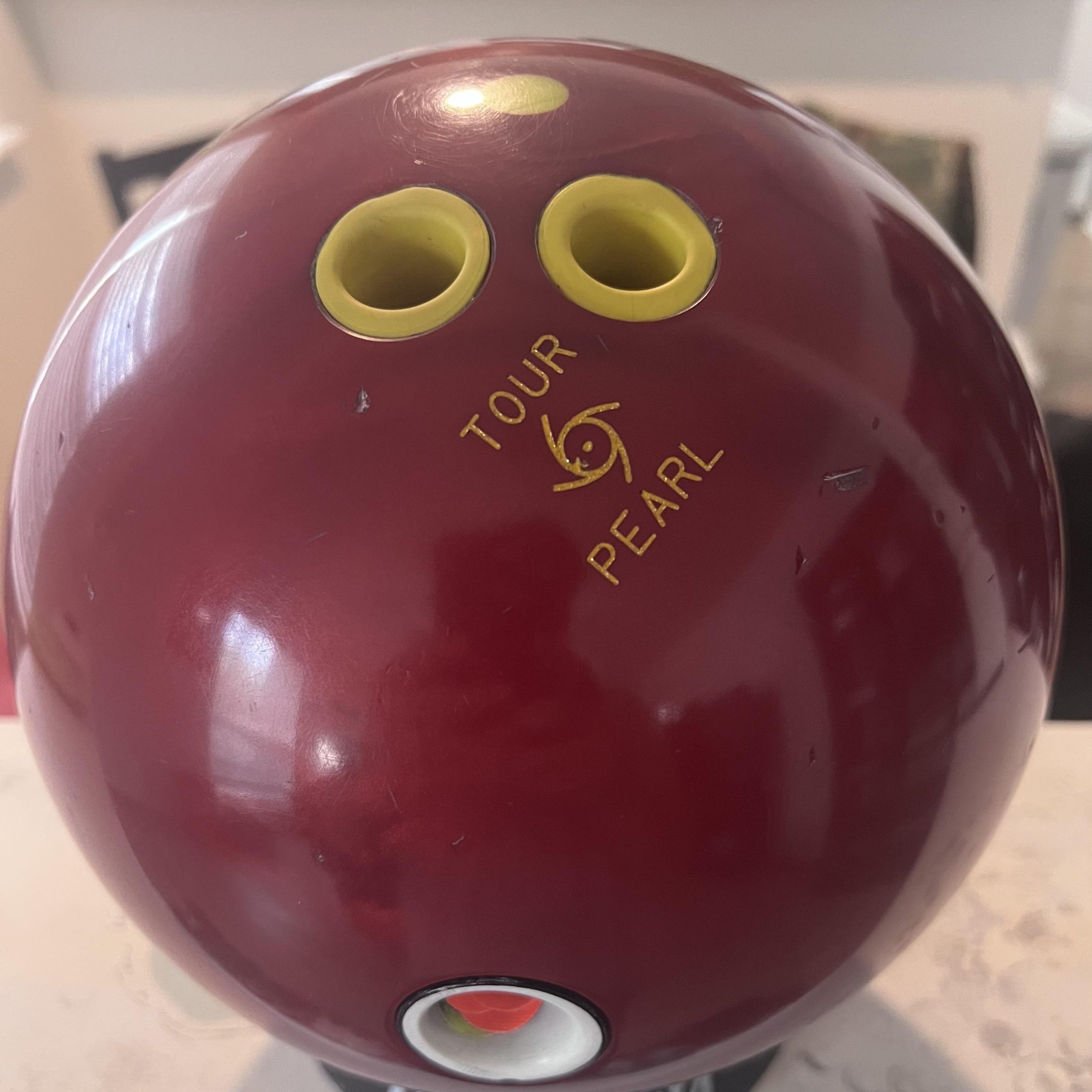 how to roll a bowling ball
