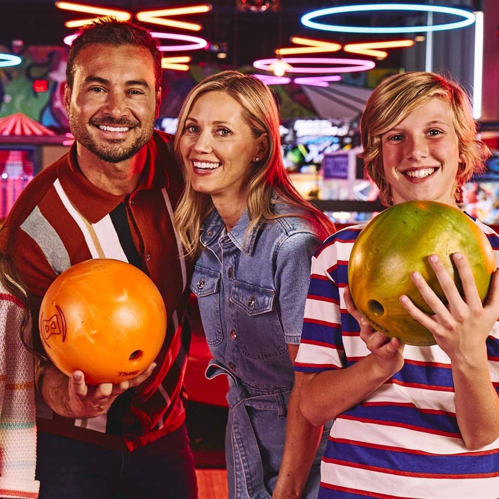 family bowling